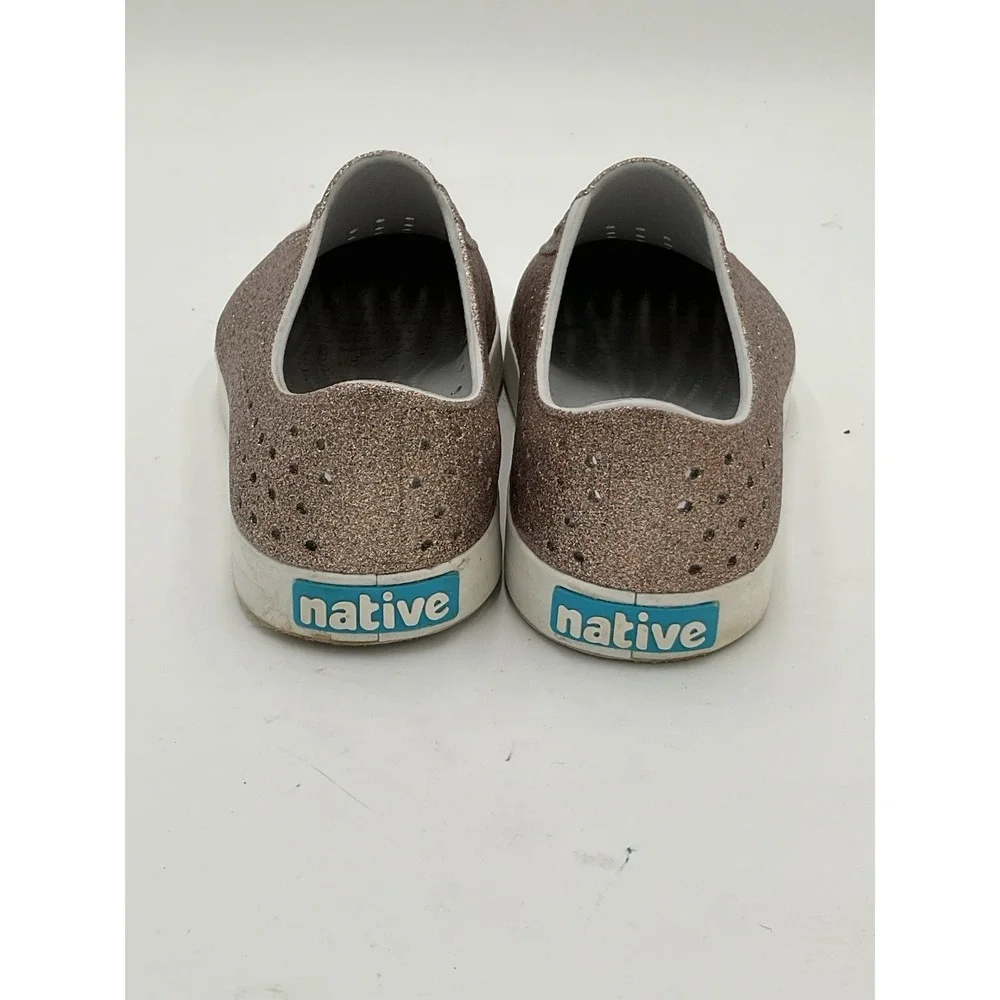 Kids Native Jefferson Bling Gold/Silver Shimmer Shoes size J6